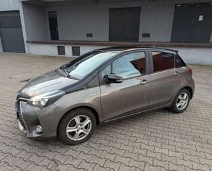 Toyota Toyota Yaris 1,5-l-VVT-i Hybrid CVT Style Gebrauchtwagen