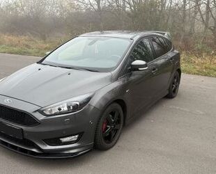 Ford Ford Focus 1,0 EcoBoost 92kW ST-Line / RS-Style Gebrauchtwagen