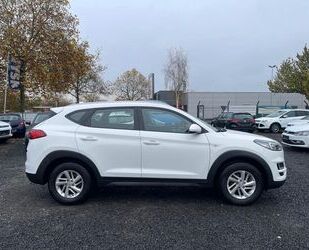 Hyundai Hyundai Tucson Select 2WD/NAVI/KAMERA/TÜV NEU Gebrauchtwagen