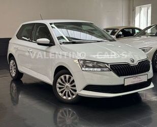 Skoda Skoda Fabia Ambition Nav/Led/AC/Shz/Temp/Pdc/DAB/A Gebrauchtwagen