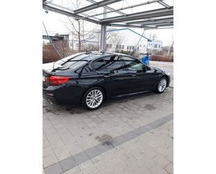 BMW BMW 530d xDrive A -M Sportpaket Gebrauchtwagen