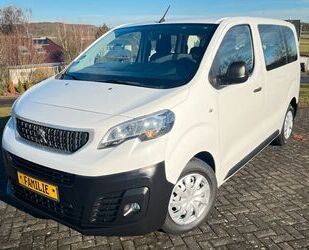 Peugeot Peugeot Expert/Traveller 1.6 BlueHDi 115*9-Sitzer* Gebrauchtwagen