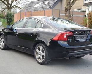 Volvo Volvo S60 2.4 D5 ACC ALU LEDER Guter Zustand Gebrauchtwagen