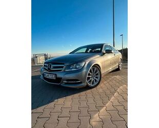 Mercedes-Benz Mercedes-Benz 220 cdi coupe AMG Paket Gebrauchtwagen