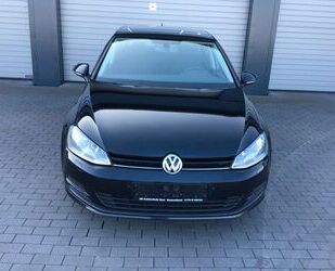 VW Volkswagen Golf VII Lim. Cup BMT.KLIMA.NAVI.AHK Gebrauchtwagen