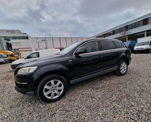 Audi Audi Q7 3.0 TDI quattro/LEDER/7 SITZE/NAVI/XENON/K Gebrauchtwagen