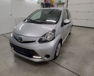 Toyota Toyota Aygo AYGO Cool Automatik Gebrauchtwagen