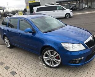 Skoda Skoda Octavia 2.0 TDI RS Combi Leder*Xenon*Navi*18 Gebrauchtwagen