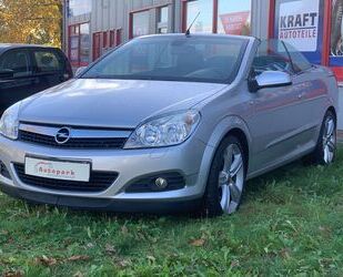 Opel Opel Astra Cosmo 1.9 CDTI KLIMA SHZ 6-GANG TUV NEU Gebrauchtwagen