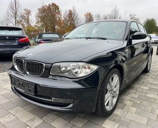 BMW BMW 130 i Automatik 1. Hand Scheckheft Navi Tüv ne Gebrauchtwagen