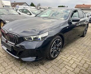 BMW BMW 520d M-Sportpaket Leder LED Kamera SHZ ACC Gebrauchtwagen