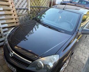 Opel Opel Astra 1.8 Twin Top Gebrauchtwagen