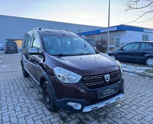 Dacia Dacia Dokker Stepway Celebration top gepflegt Gebrauchtwagen