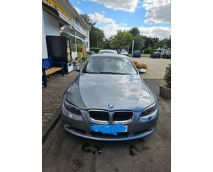 BMW BMW 320i Cabrio - Gebrauchtwagen