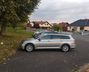 VW Volkswagen Passat Variant 2.0 TDI SCR DSG Comfortl Gebrauchtwagen