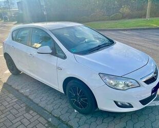 Opel Opel Astra 1.7 CDTI Edition 81kW Edition Gebrauchtwagen