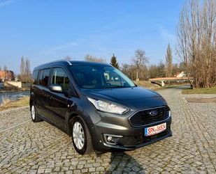 Ford Grand Tourneo Gebrauchtwagen