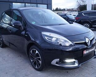 Renault Renault Scenic III BOSE Edition AUTOMATIK NAVI PDC Gebrauchtwagen