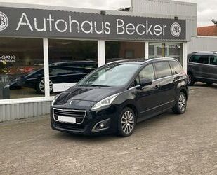 Peugeot Peugeot 5008 Allure 2.0 HDi AUTOM.+7 SITZER+XENON+ Gebrauchtwagen