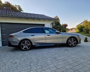 BMW BMW i5 eDrive40 - MSportPro*HuD*Pano*H&K*DA+|PA+ Gebrauchtwagen