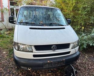 VW Volkswagen VW T4 Caravelle 2.5TDI BJ2000 Doppel Sc Gebrauchtwagen