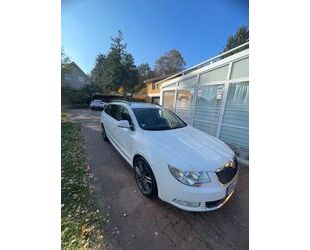 Skoda Skoda Superb 2.0 TDI 125kW Comfort Kombi Gebrauchtwagen