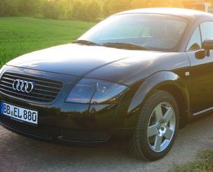 Audi Audi TT Coupe 1.8T schwarz Originalzustand ! Gebrauchtwagen