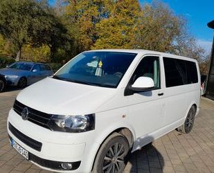 VW Volkswagen T5 Transporter Bus Caravelle Trendline Gebrauchtwagen