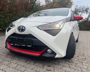 Toyota Toyota AYGO x-sky - KLIMA-PANORAMA DACH-12758 KM-Z Gebrauchtwagen