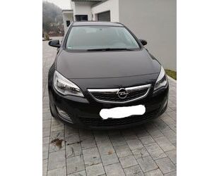 Opel Opel Astra 1.4 ecoFLEX 150 Jahre Opel 74kW 150 Ja. Gebrauchtwagen