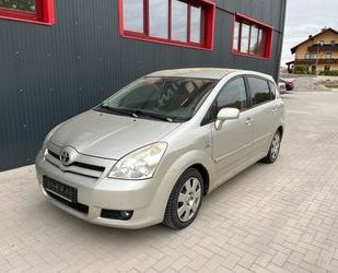 Toyota Toyota Corolla Verso 2.2 D-CAT Sol Gebrauchtwagen