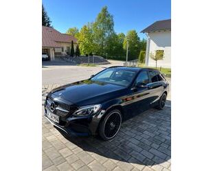 Mercedes-Benz Mercedes-Benz C 220 d Automatik schwarz Gebrauchtwagen