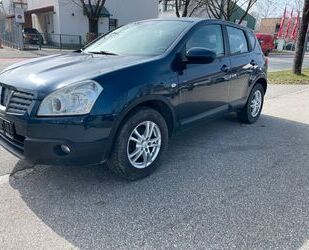 Nissan Nissan Qashqai 2.0 LEDER 4x4 AHK Gebrauchtwagen