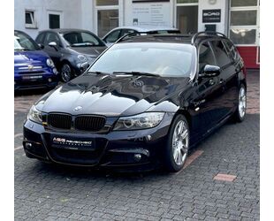 BMW BMW 330 i Touring M Sportpaket *Tempo *Xenon *Pano Gebrauchtwagen