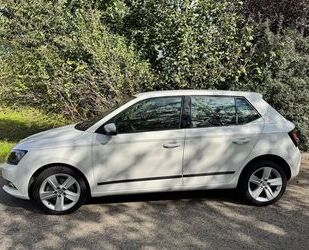 Skoda Skoda Fabia 1.0l TSI 81kW - wenig Kilometer Gebrauchtwagen