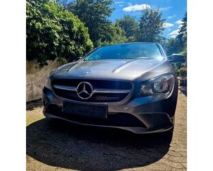 Mercedes-Benz Mercedes-Benz CLA 200 - Panoramadach, Vollleder, S Gebrauchtwagen