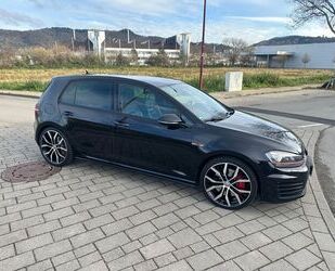 VW Volkswagen Golf 2.0 TSI GTI Performance Leder,Nav Gebrauchtwagen