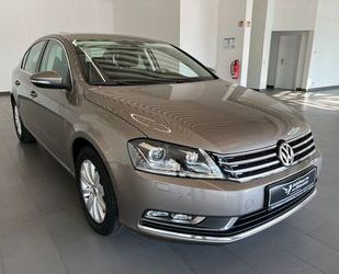 VW Volkswagen Passat Lim. Comfort BlueMotion Xenon be Gebrauchtwagen