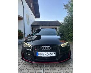 Audi Audi RS3 2.5 TFSI S tronic quattro Sportback ohne Gebrauchtwagen