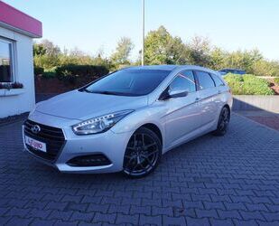 Hyundai Hyundai i40 Kombi 1.7 CRDi Aut. 141 PS AAC Navi Ka Gebrauchtwagen