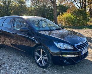 Peugeot Peugeot 308 SW Style BlueHDi 120 STOP & START Styl Gebrauchtwagen