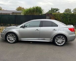 Suzuki Suzuki Kizashi 2.4 SPORT CVT Allrad Gebrauchtwagen