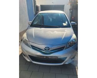 Toyota Toyota Yaris 1,4-l-D-4D Club Club Gebrauchtwagen