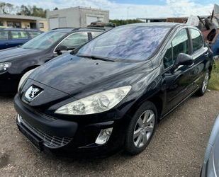 Peugeot Peugeot 308 5-Gang,RADIO,KLIMA,TEMPOMAT Gebrauchtwagen