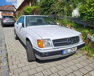 Mercedes-Benz Mercedes-Benz 230 CE , aus Erstbesitz, sehr gepfle Gebrauchtwagen