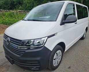 VW Volkswagen T6.1 Kombi DSG 9-Sitzer Klima PDC 1.Ha Gebrauchtwagen