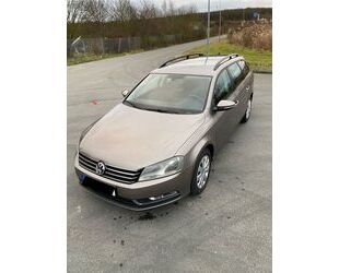 VW Volkswagen Passat Variant 2.0 TDI DSG BMT Navi/Sch Gebrauchtwagen