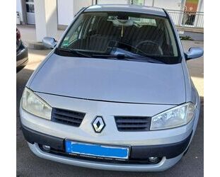 Renault Renault Megane 1.6 16V Expression Expression Gebrauchtwagen