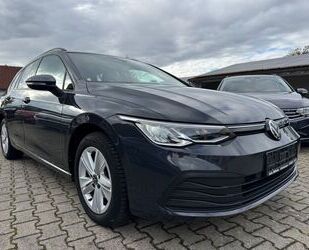 VW Volkswagen Golf Var 8 Life eTSI AHK LED LenkHz Dig Gebrauchtwagen