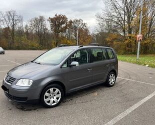 VW Volkswagen Touran 2.0 TDI Trendline Trendline Gebrauchtwagen